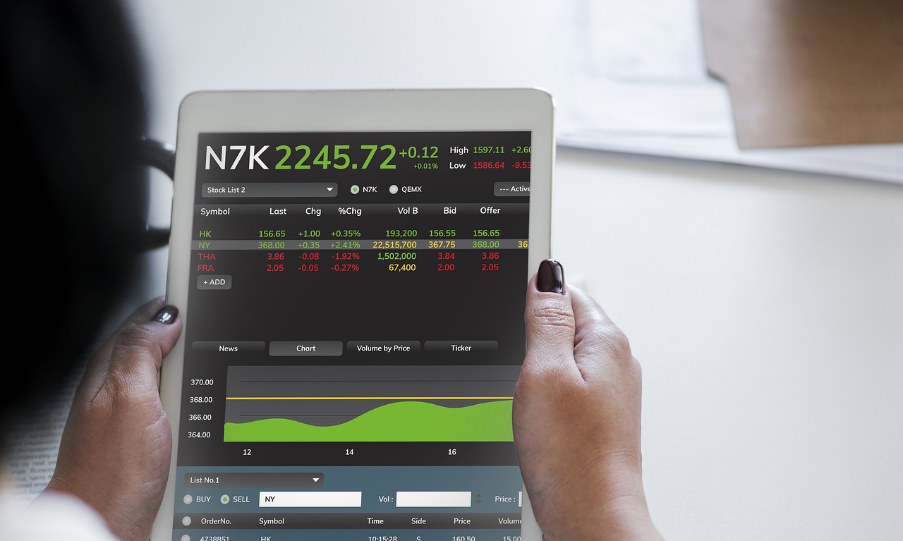 新澳天天开奖资料大全1052期，最新数据挖解释明，轻量版FO491.856